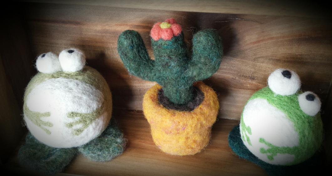 Felted Frogs & Cactus